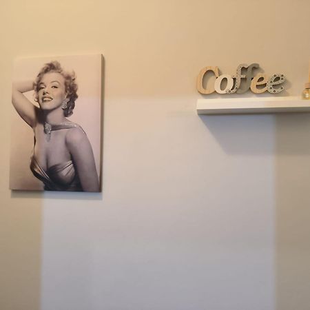 Bilocale In Via Degli Orti Variani Roma Exterior foto